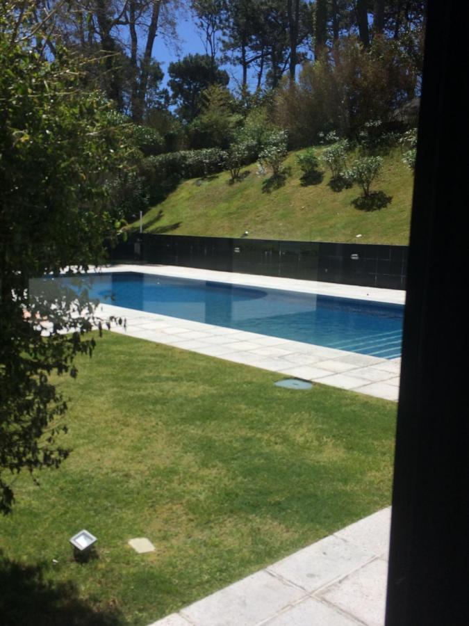 Edificio Jardines Del Country Piso 19 Apartment ปุนตา เดล เอสเต ภายนอก รูปภาพ